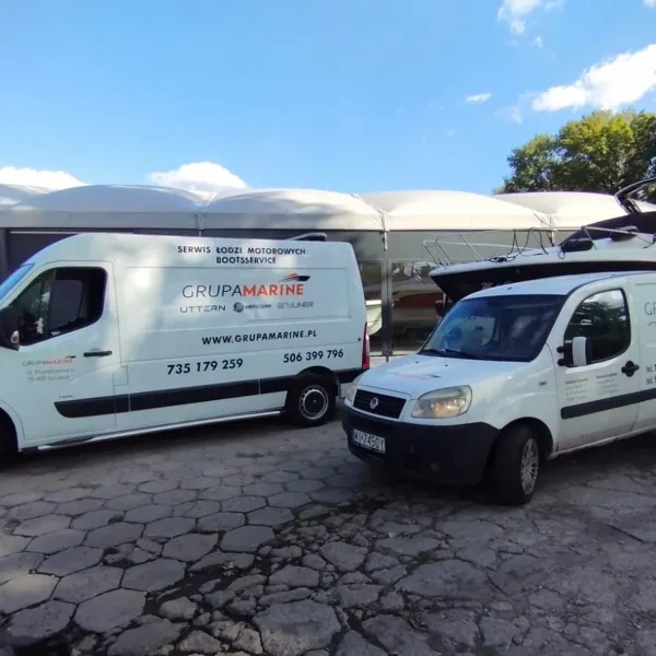 Bus serwisu mobilnego Grupa Marine